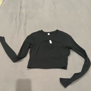 Lululemon Better Best Long sleeve color Black